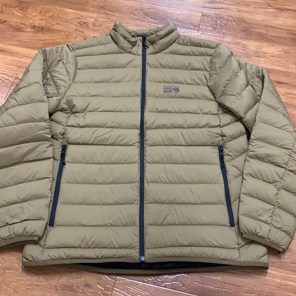 NWT Mountain Hardwear Down Puffer Jacket